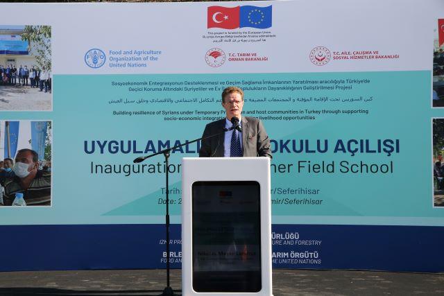 Turkey: FAO supports Syrians and local farmers through Farmer Field Schools