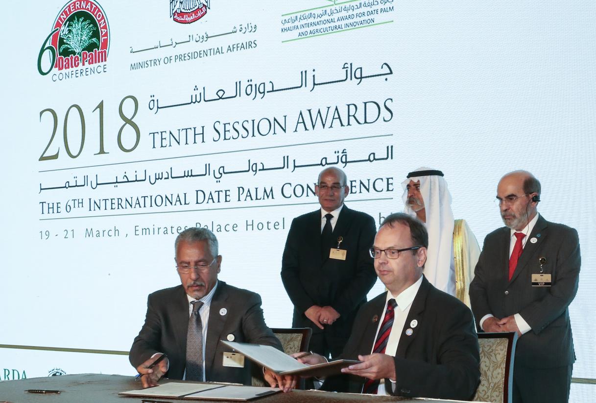FAO signs two Partnerships at Khalifa Awards