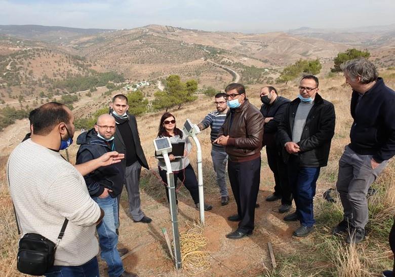 Expanding the potential of olive orchard water productivity through knowledge sharing on tailored micro water harvesting design and monitoring