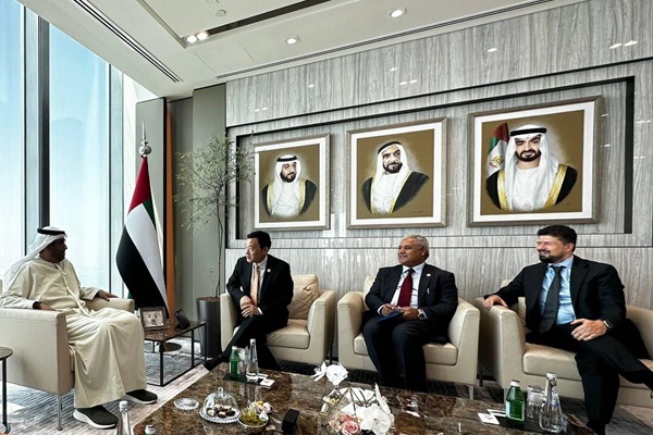 FAO DG & Sultan Al Gaber meeting 5