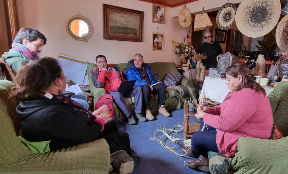 FAO meets with small-scale farmers to learn about the opportunities and challenges of digitalization in Chile's Ñuble Region